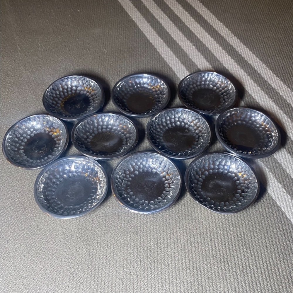 EUC, Like New Hammered Aluminum Jewelry Trinket Incense Crystal Altar Holder